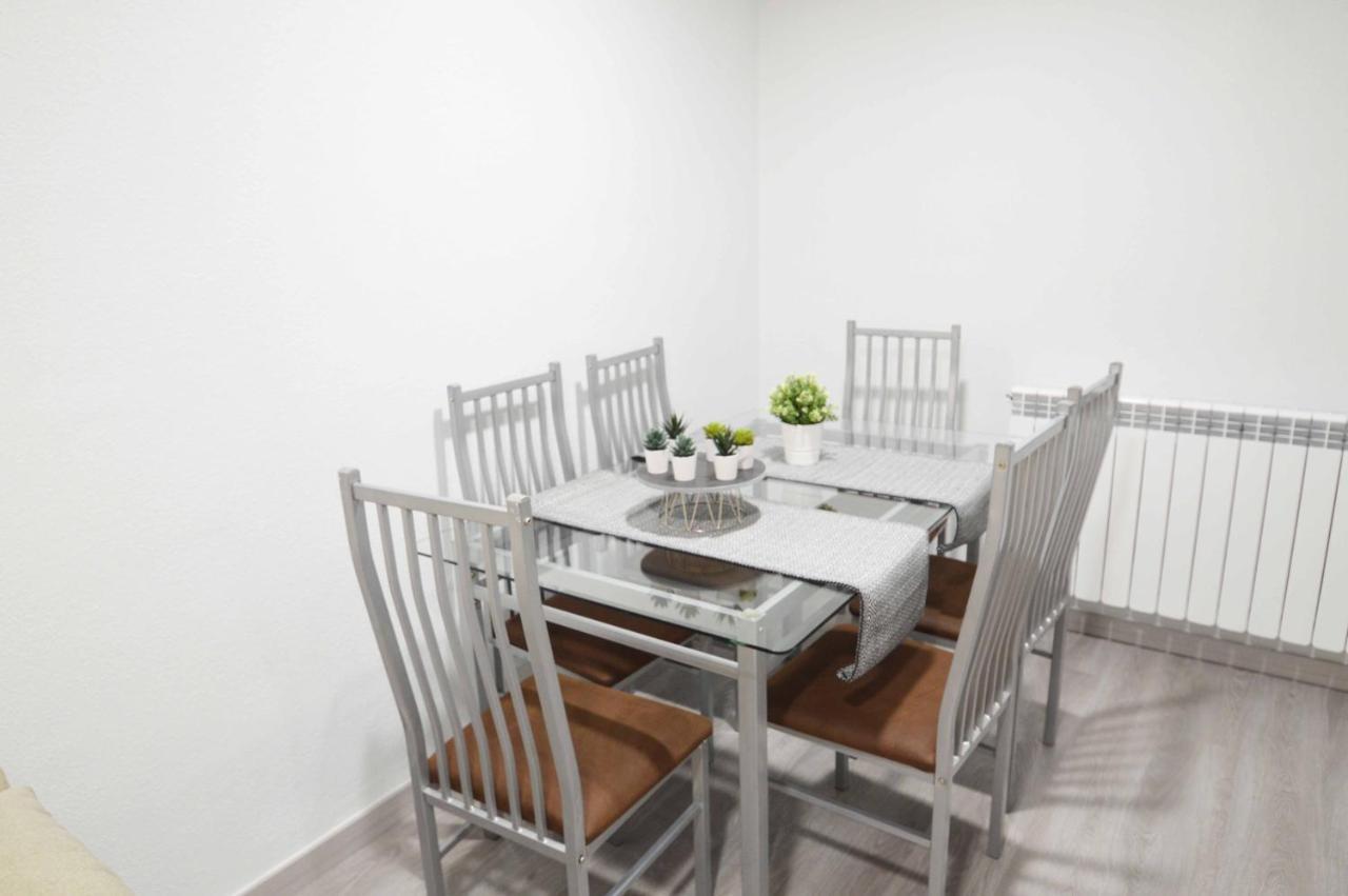 Apartamento Encanto Tarazona Bagian luar foto